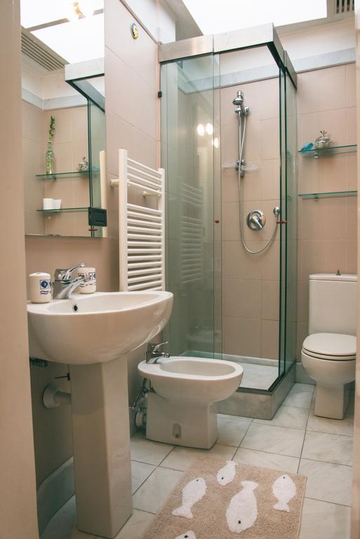 A Conchija Blu Apartment ปอร์โตเวเนเร ภายนอก รูปภาพ